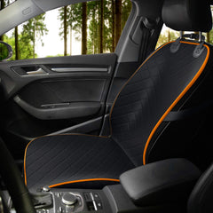 Active Pets side-flaps fit: extra protection during in-car adventures and trips.