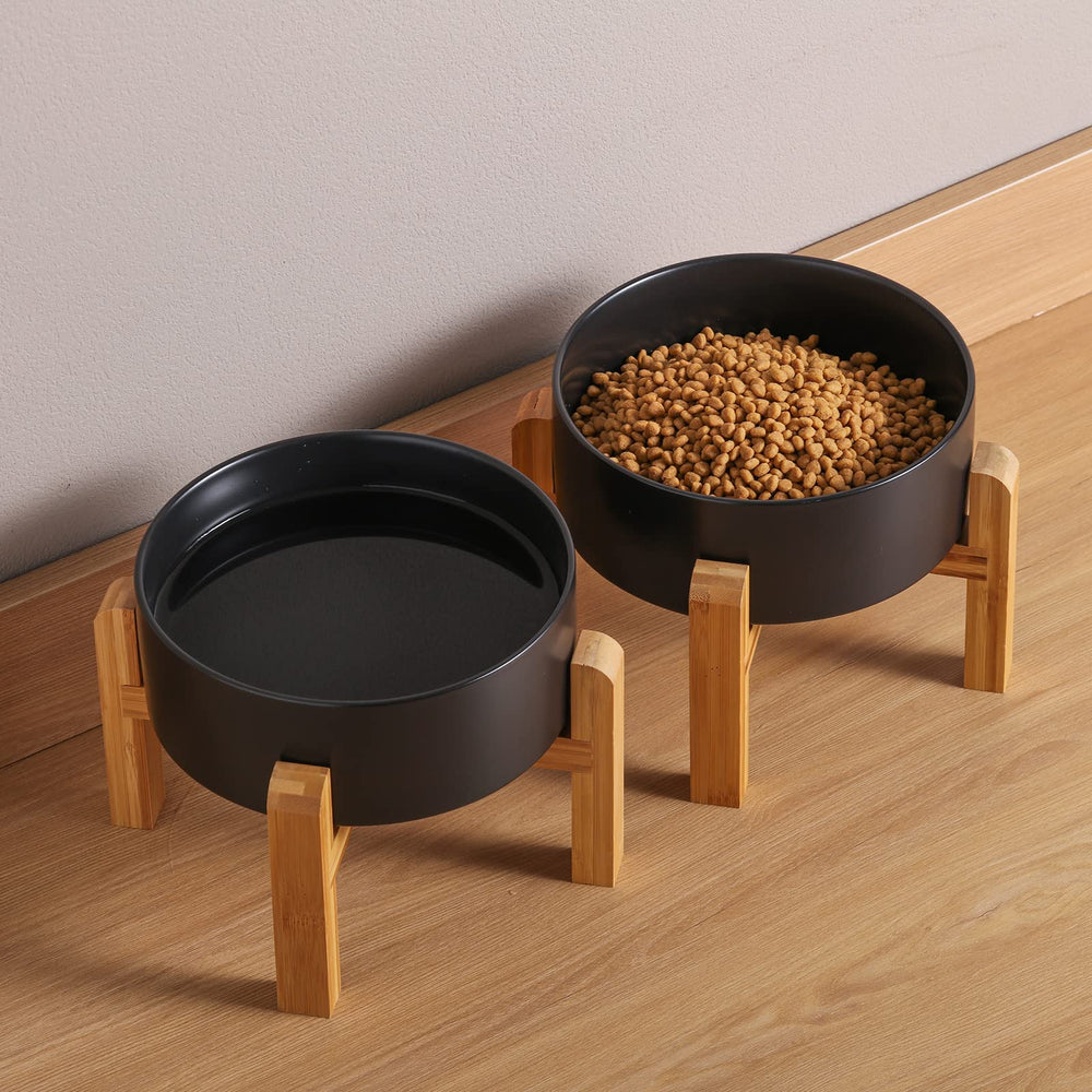 Addogyy glazed ceramic bowl is easy to clean after meals.
