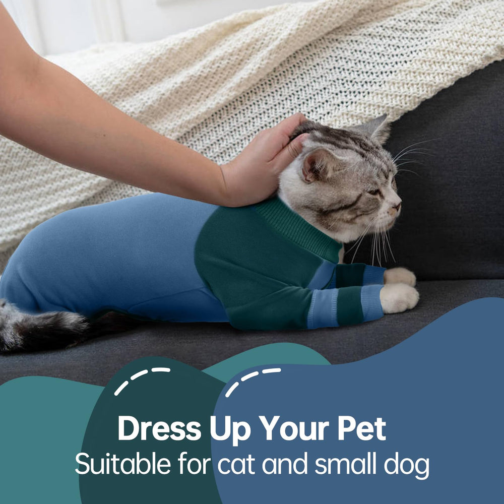 ADNIKIA hair-sticky cat clothes close-up demonstrates mess-free cleanup