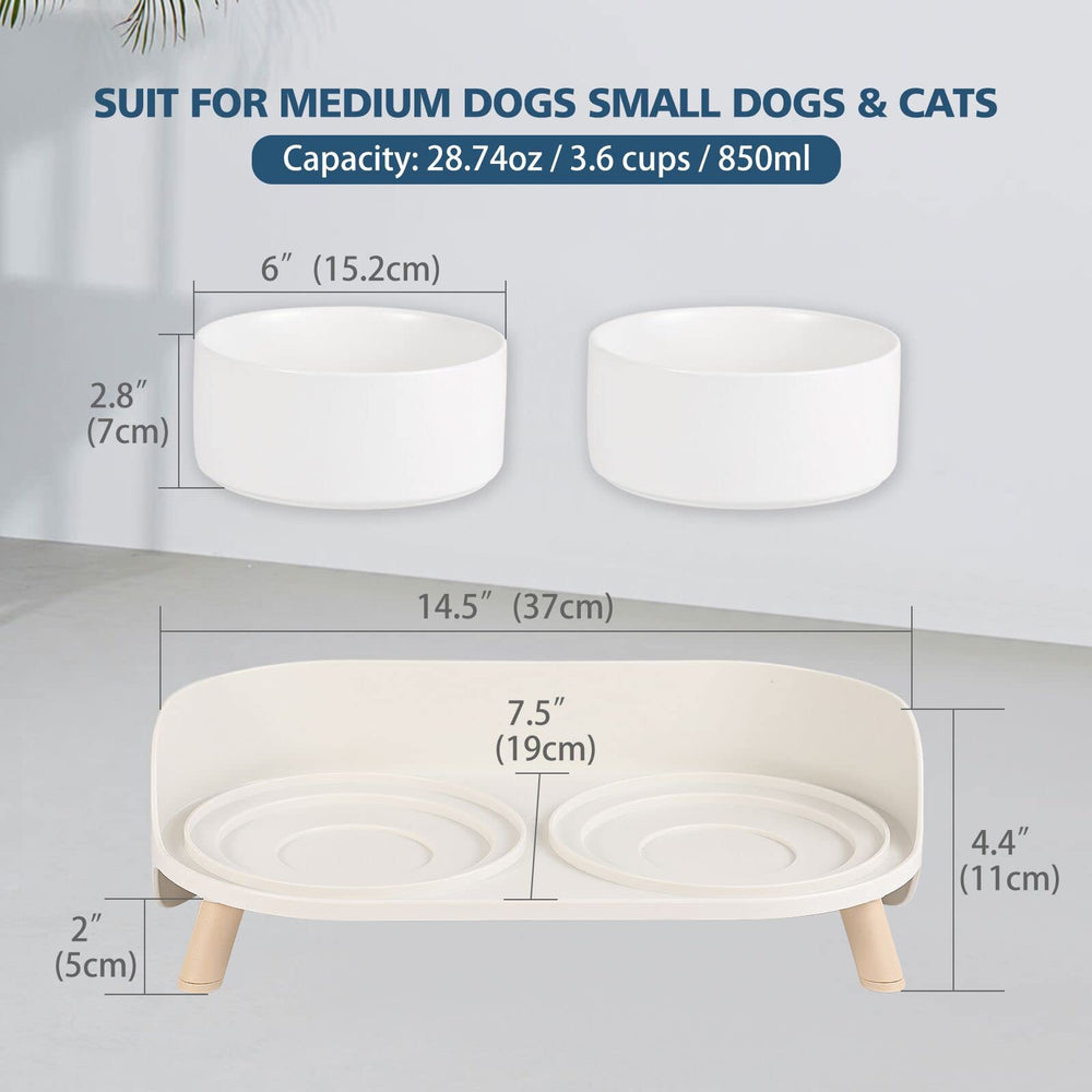 AHX splash-proof guard keeps surfaces clean during pet meals.