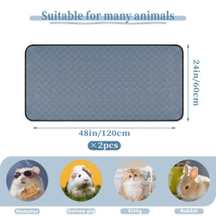 Aifong guinea pig pee pad, absorbent layer close-up highlighting moisture locking performance.