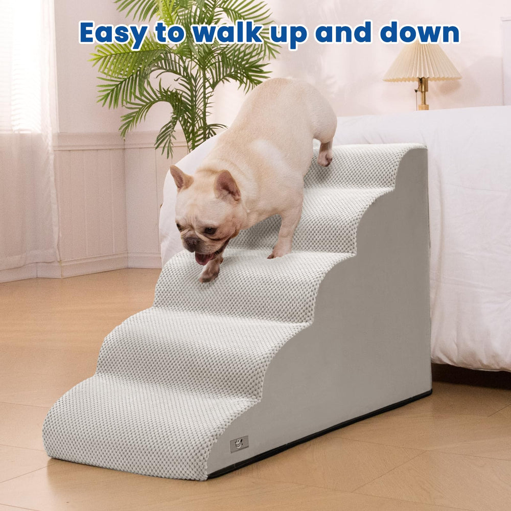 Airpanda dog stairs arrives vacuum-packed, ready to expand for use.