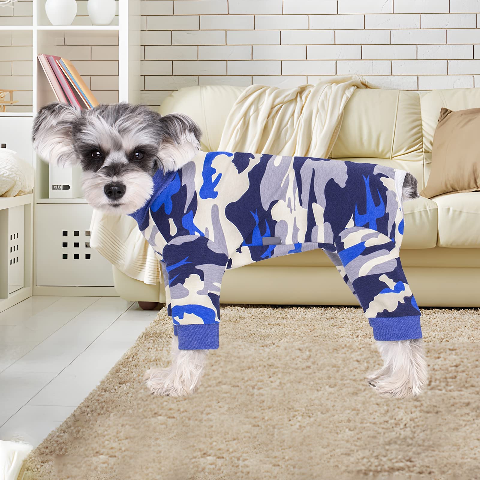 AITOLI dog surgery recovery suit zipper detail enables easy on-off and calmer recovery.