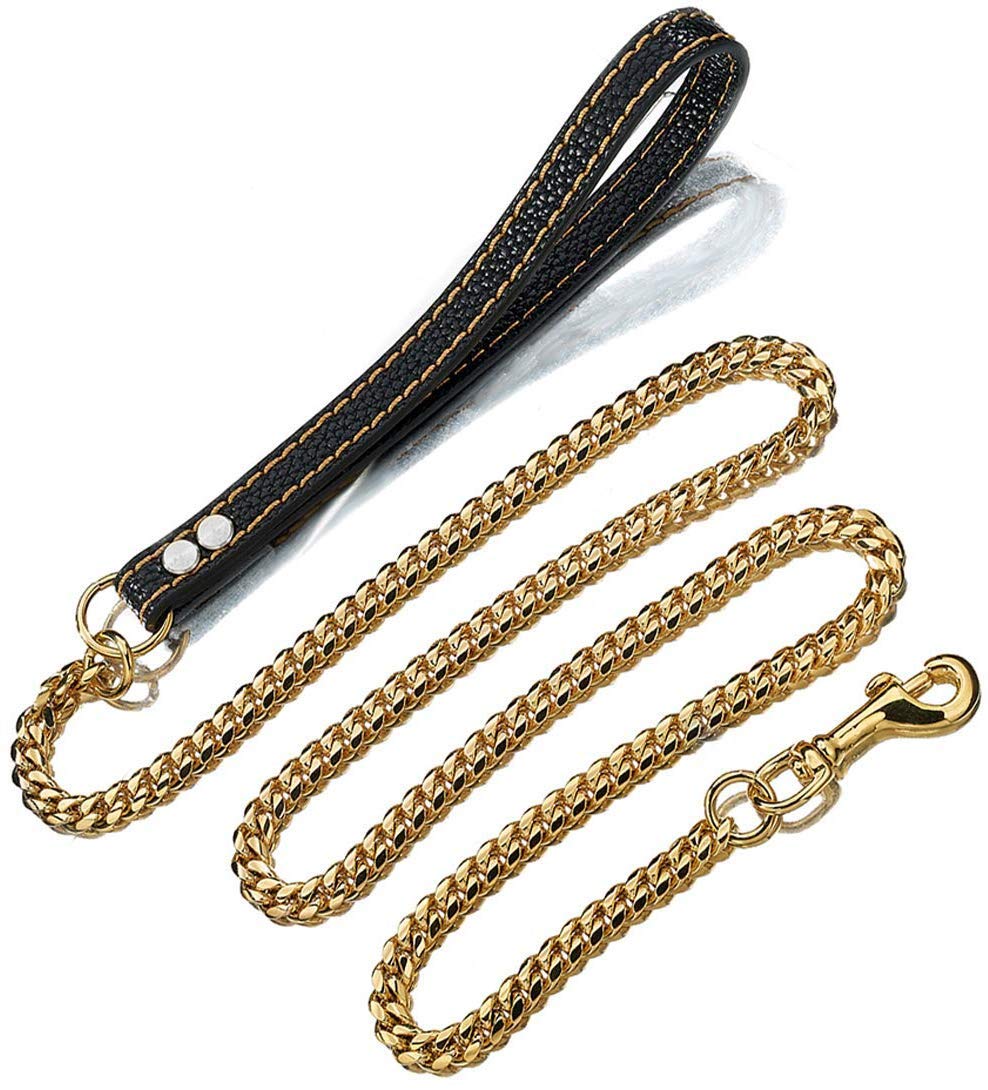 AIYIDI 3in hook keeps leash securely attached to collar.