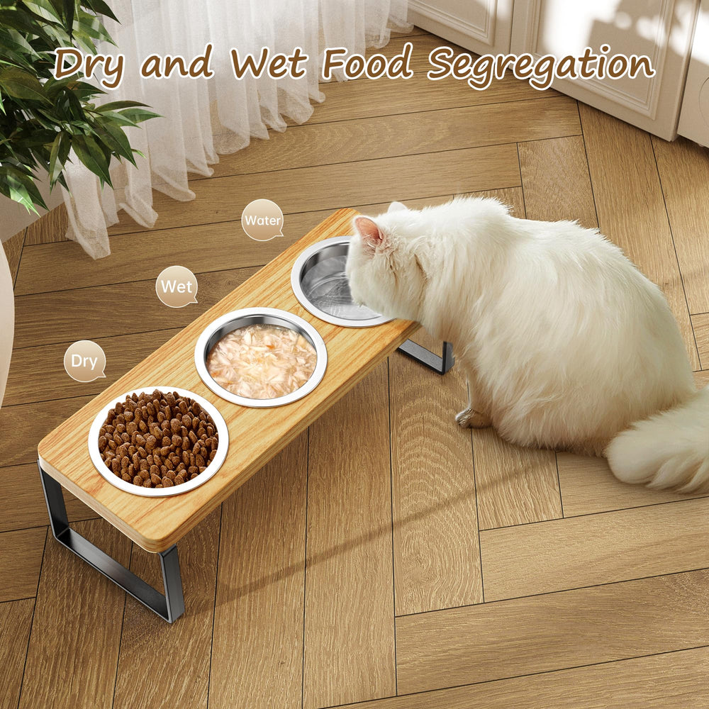 AKAOLA tilted 10-degree bowls aid easy access and reduce spills during meals.
