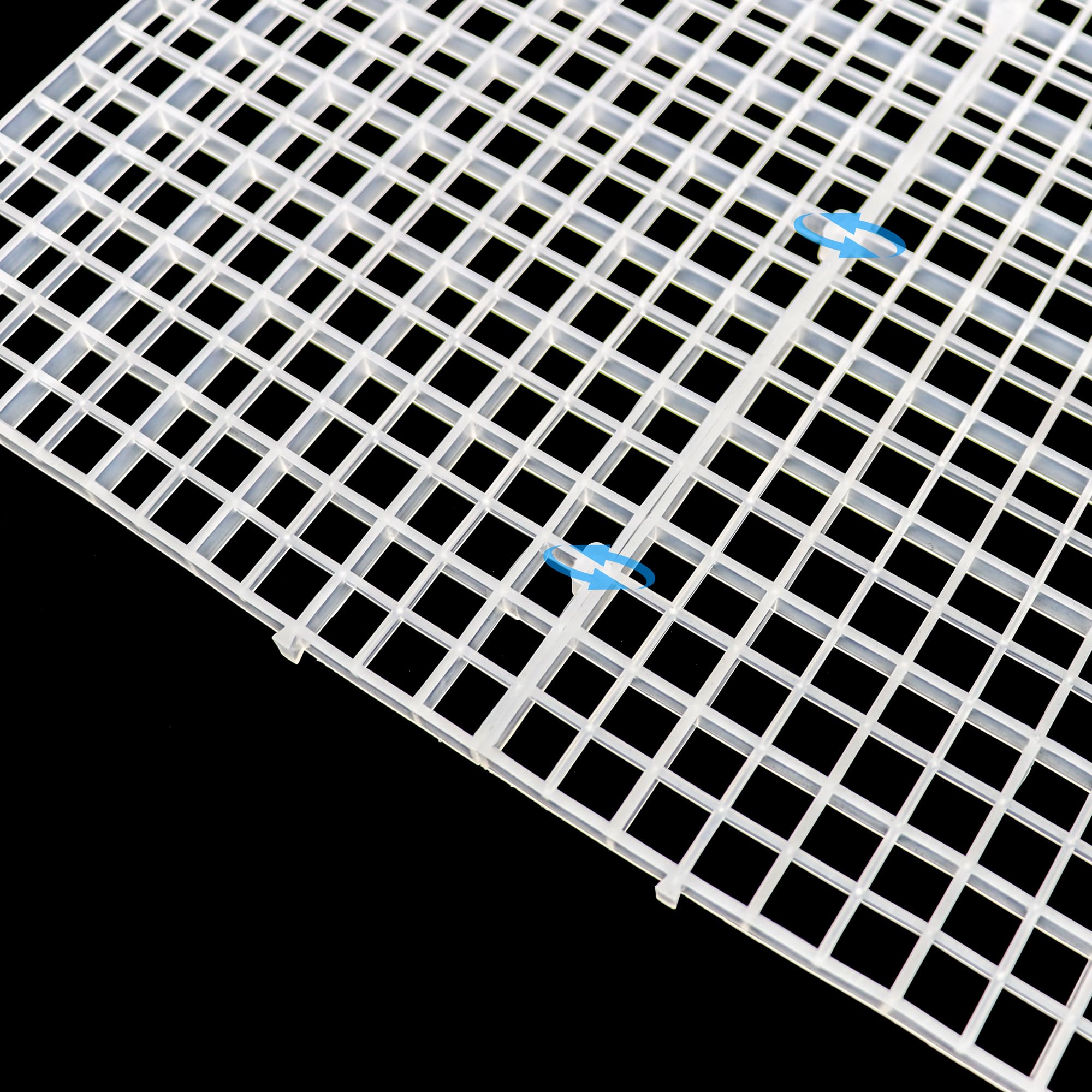 ALEGI grid divider in-use demonstrates safer fish separation and easy debris management.