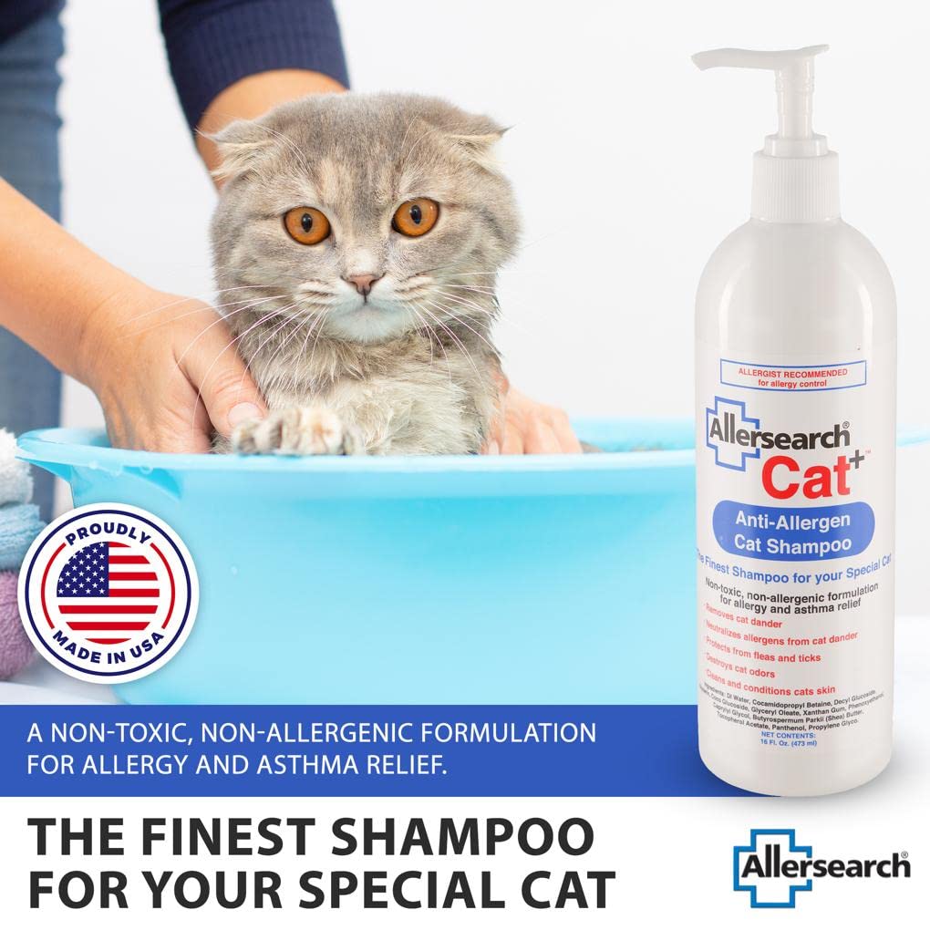 Allersearch Cat+ Anti-Allergen cat-care-scene models routine grooming for a cleaner pet
