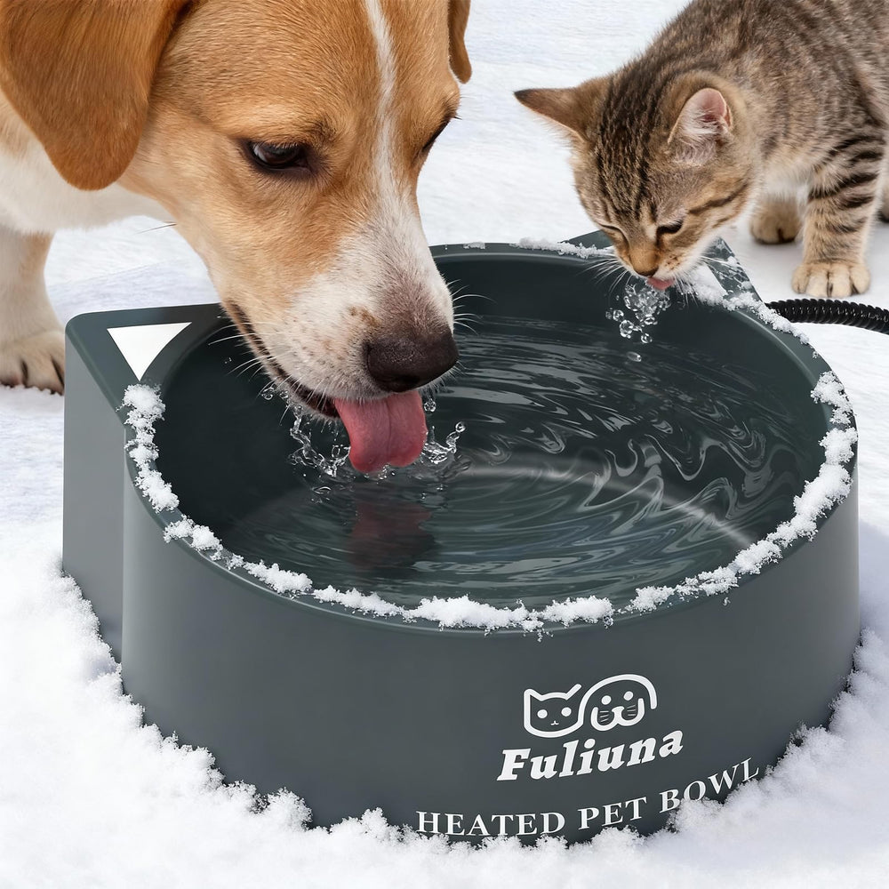 Alpcouts heated water bowl outdoor-dog-108oz maintains drinkable water in winter.