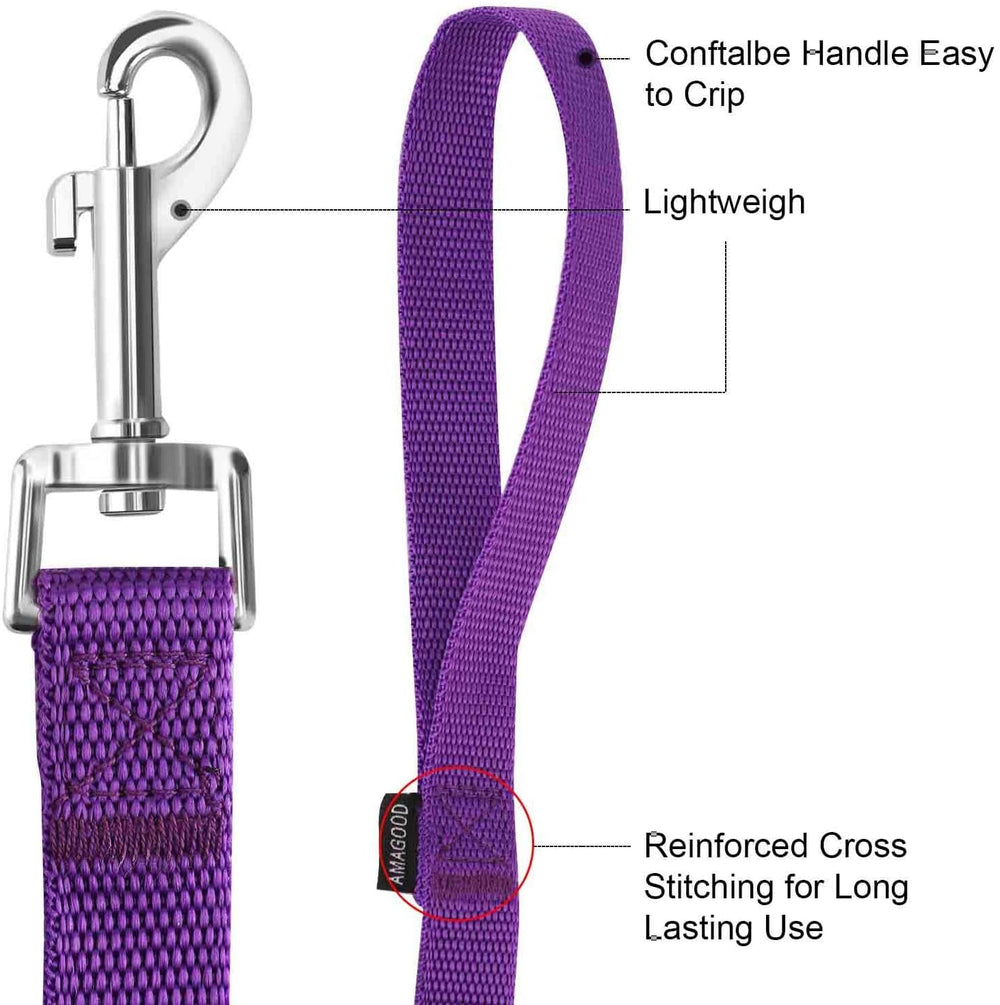 AMAGOOD 6ft leash remains highly visible against backgrounds for easier spotting.