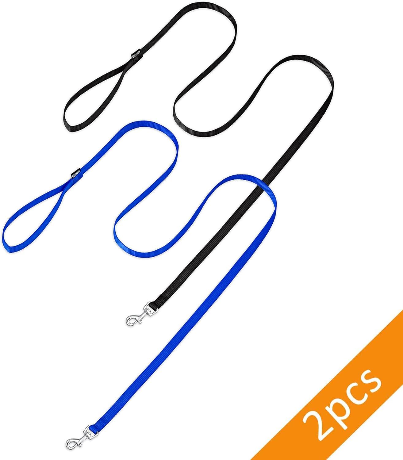 AMAGOOD leash easy-on-off-hook enables quick collar attachment during walks