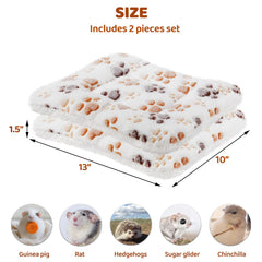 Amakunft Guinea Pig Bed Mat Size L shows shared lounging space for rabbits.