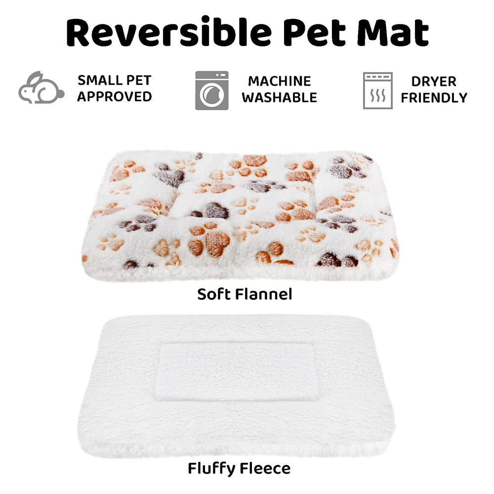Amakunft Guinea Pig Bed Mats Two Pads illustrate included dual sleeping options.