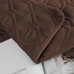 Ameritex dog bed cover closeup highlights waterproof layer for quick cleanup.