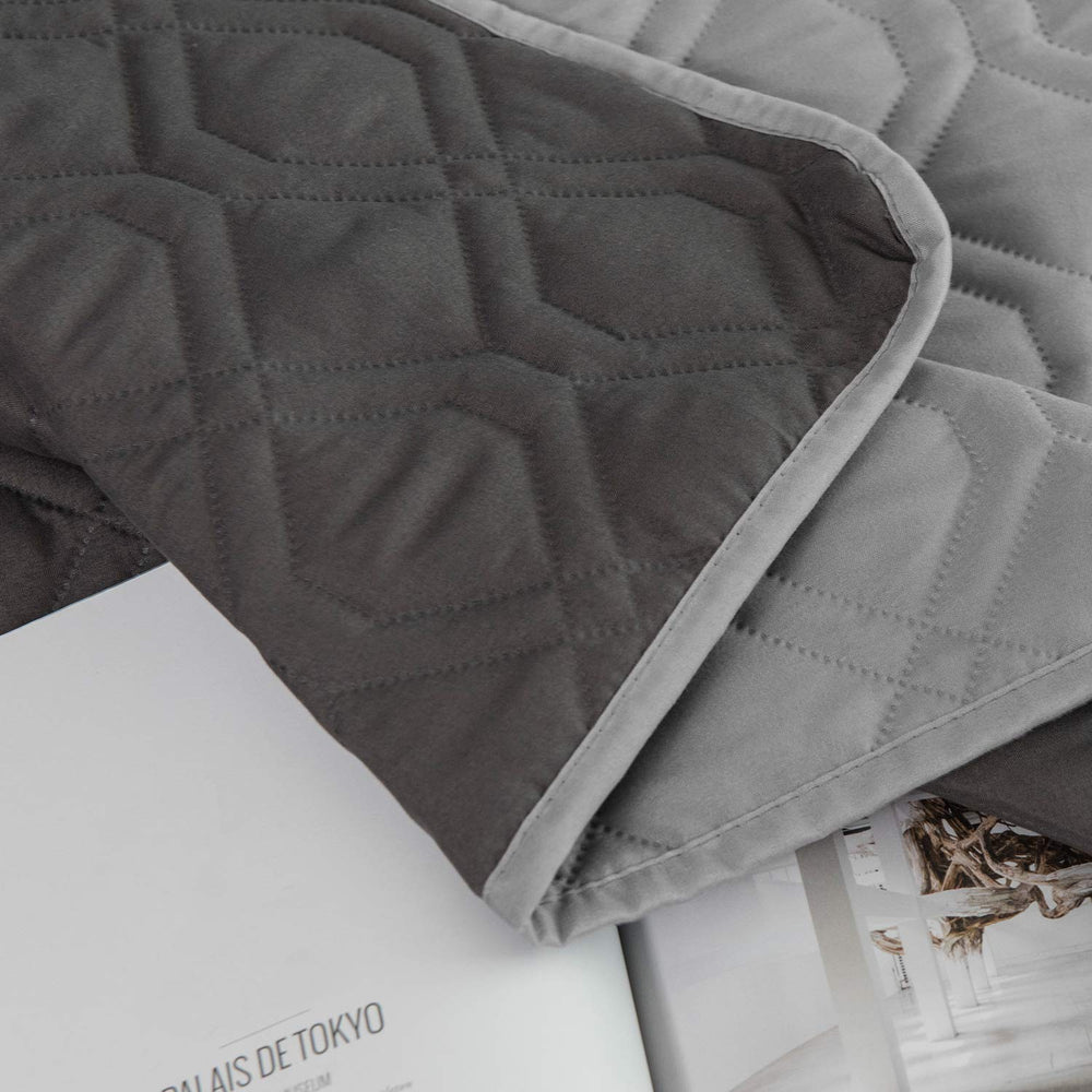 Ameritex reversible dog bed cover close-up shows soft top for pet comfort