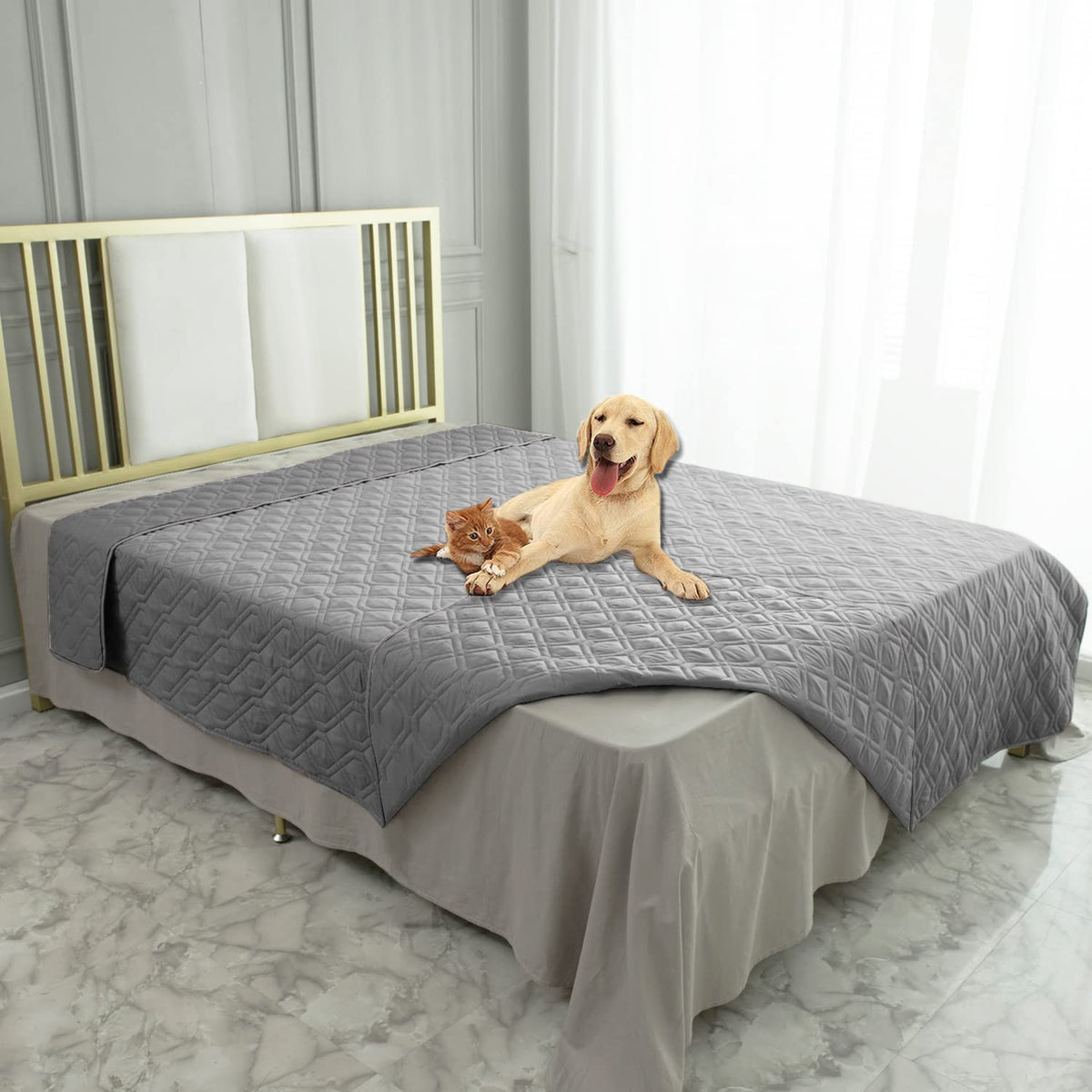 Ameritex waterproof blanket reversible bed cover top view protects furniture from spills