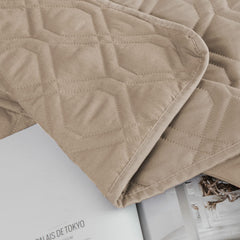 Ameritex reversible sofa cover with soft luxurious feel for cuddles