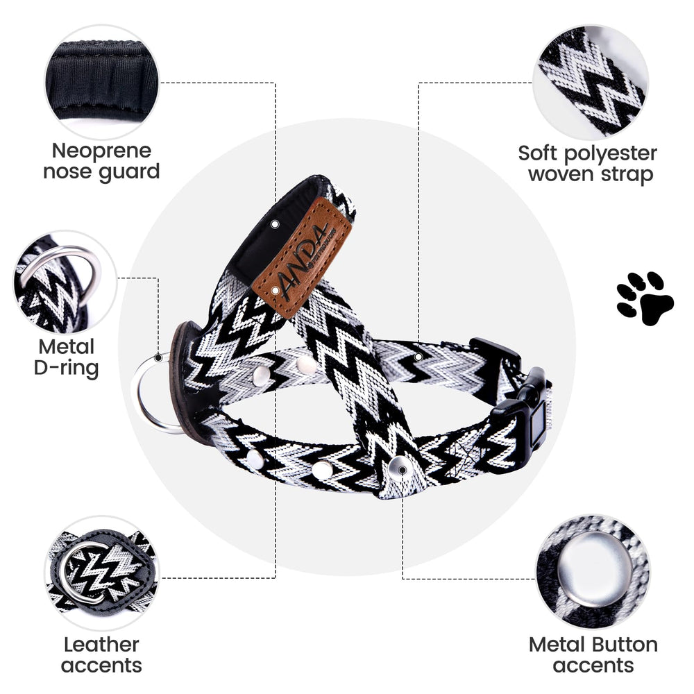 ANDA Gentle Leader neck area shows secure fit for dogs of all sizes
