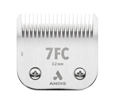 Andis Ceramicedge 7FC 1/8-inch close-up shows a carbon-infused steel blade for cooler, durable performance.