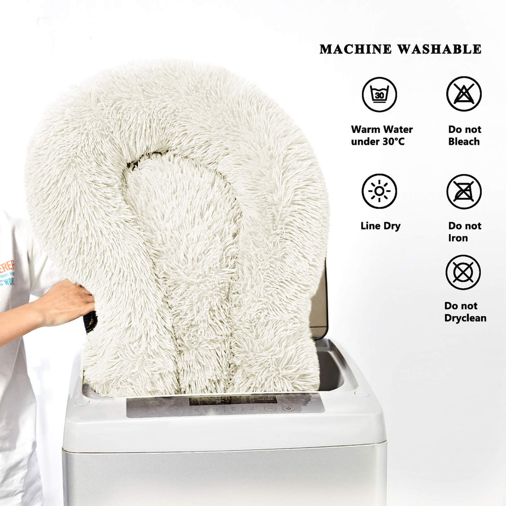 ANWA Washable Donut Bed cover is easy to machine wash and dry.