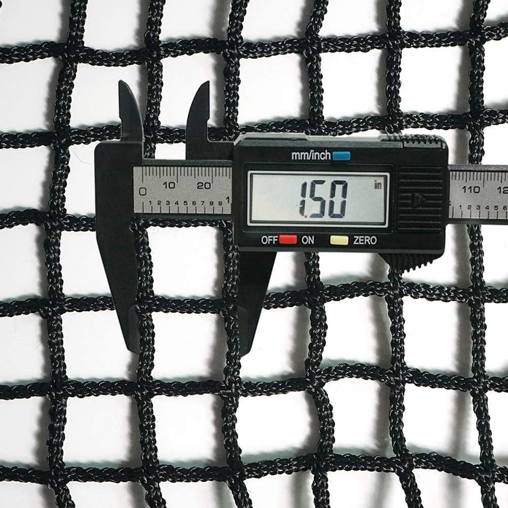 Aoneky Bale Hay Net opening 1 inch promotes controlled feeding and reduces waste.