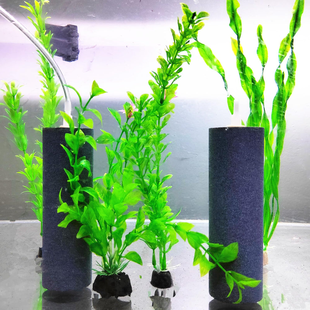 AQUANEAT diffuser used in hydroponics to create air bubbles for roots