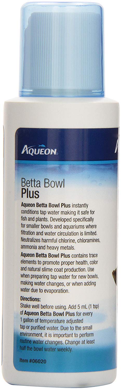 Aqueon Betta Bowl Plus dosage cap close-up supports easy dosing