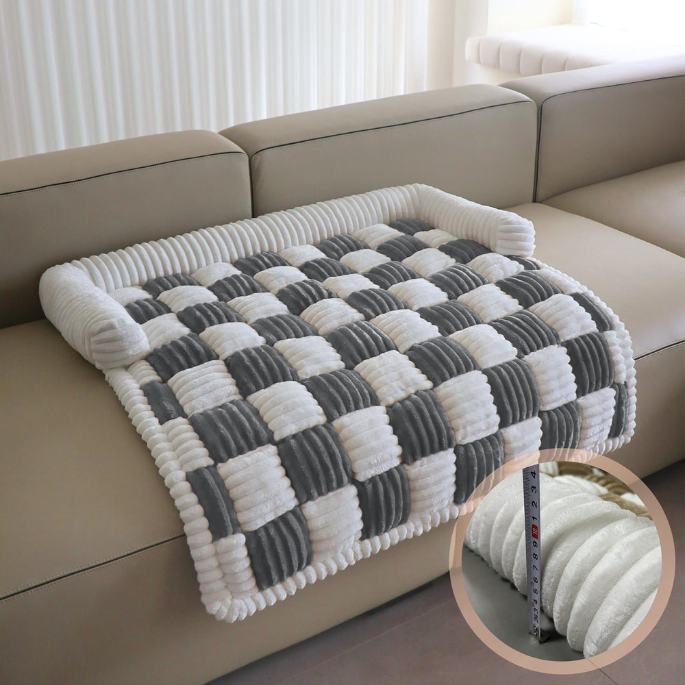 Arcoxiuxiu dark-grey plush fabric cushions for cozy naps