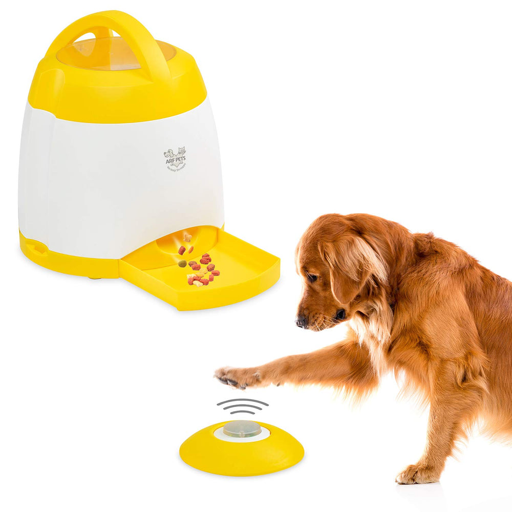 Arf Pets battery compartments indicate required power for consistent play sessions