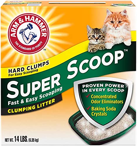 Arm & Hammer Super Scoop pour spout demonstrates easy cleanup and low dust.