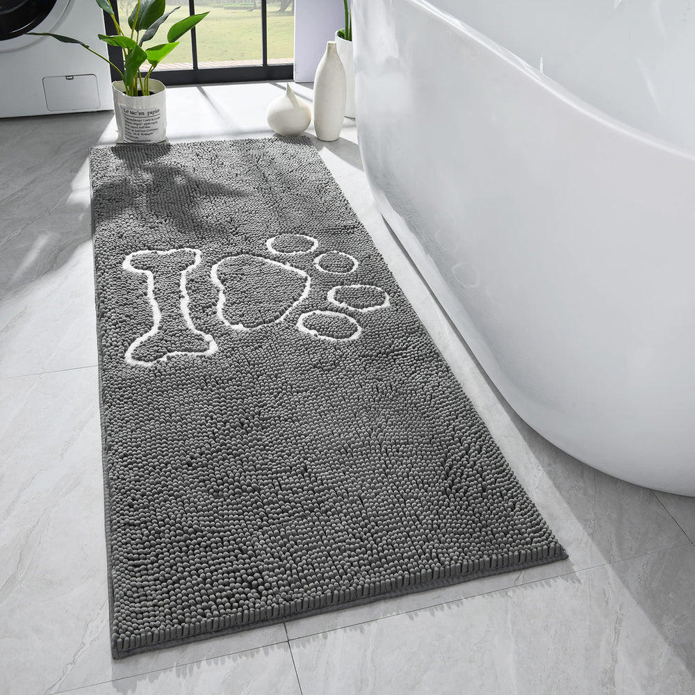AROGAN chenille mat with anti-slip base for confident paw traction