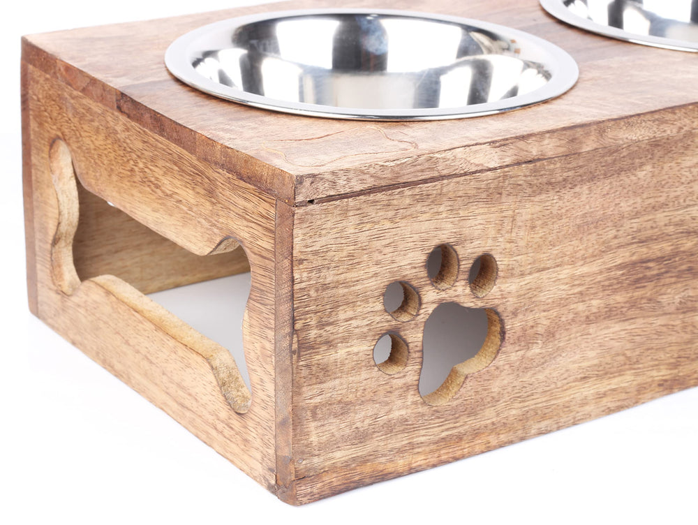 ARTISENIA Paw Design easy-clean surface wipes clean after meals.