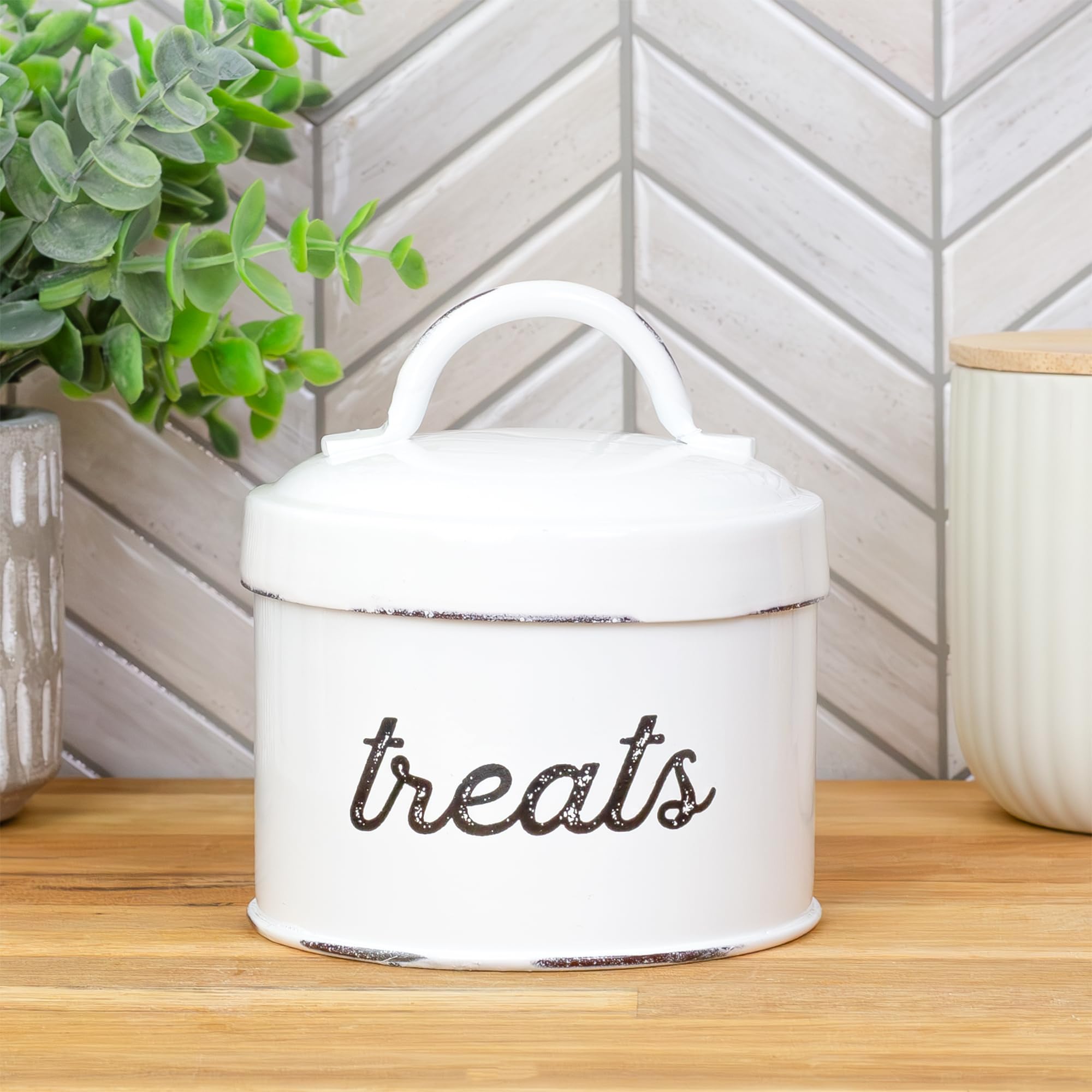 AuldHome enamelware cat treat container front shows vintage farmhouse charm.
