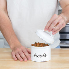 AuldHome enamelware closeup reveals ceramic coating and durable construction.