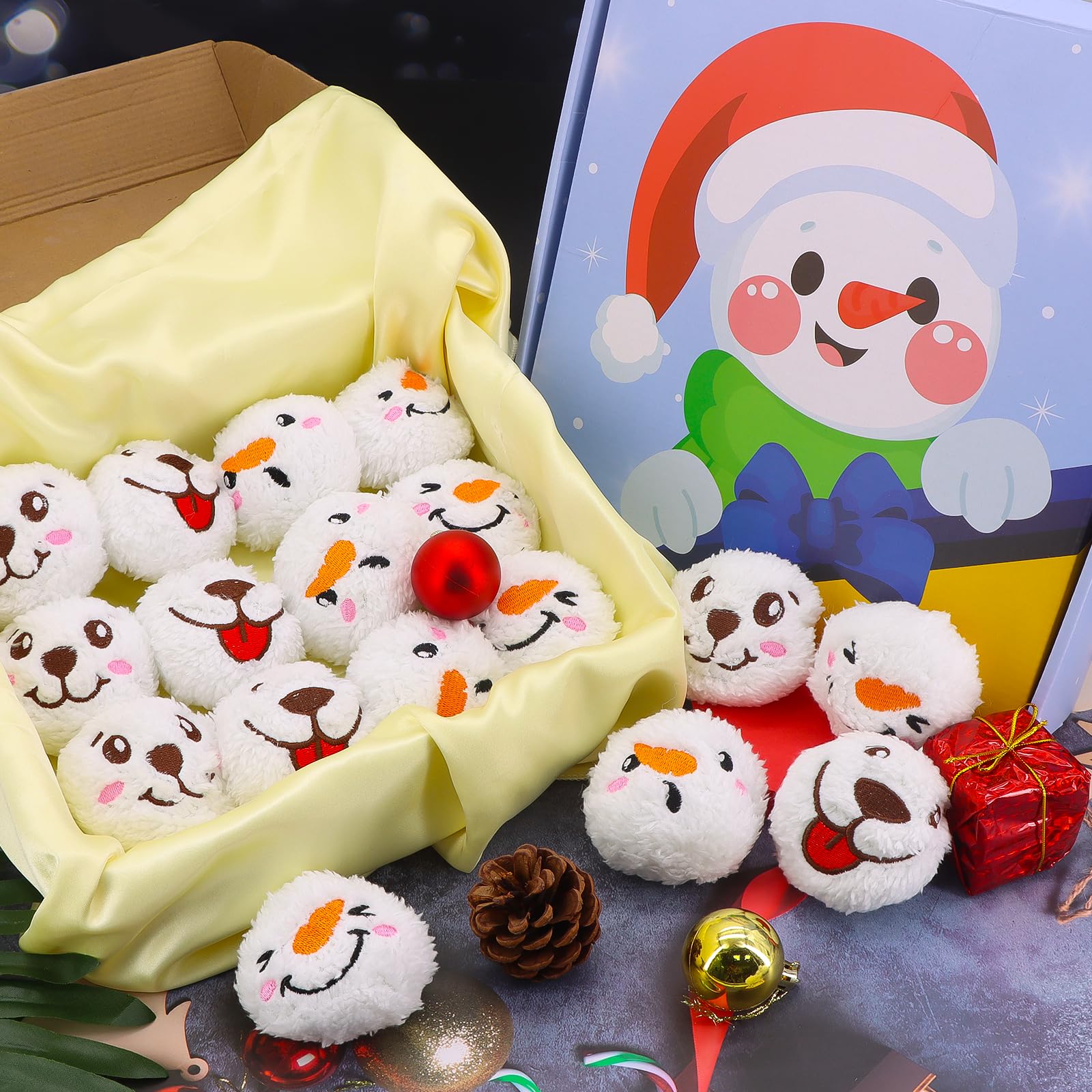 Auliand Christmas dog toy ball soft fleece texture for gentle bites