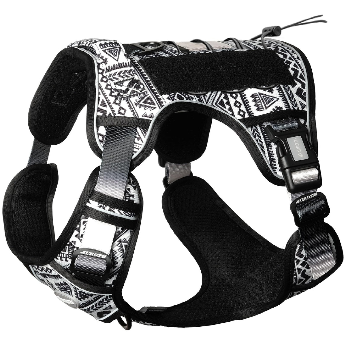 AUROTH dog harness front clip for no-pull training during walks.