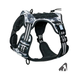 AUROTH Tactical Dog Harness demonstrates easy-adjustment buckles for quick on/off during walks.