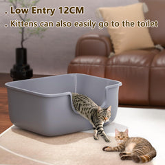 AVIUIA litter box with high-sides anti-splash design reduces scatter and keeps floors cleaner.
