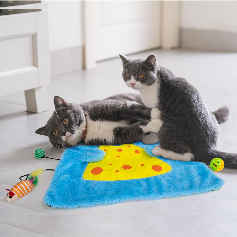 AWOOOF Cat Mat foldable portable design for travel and storage.