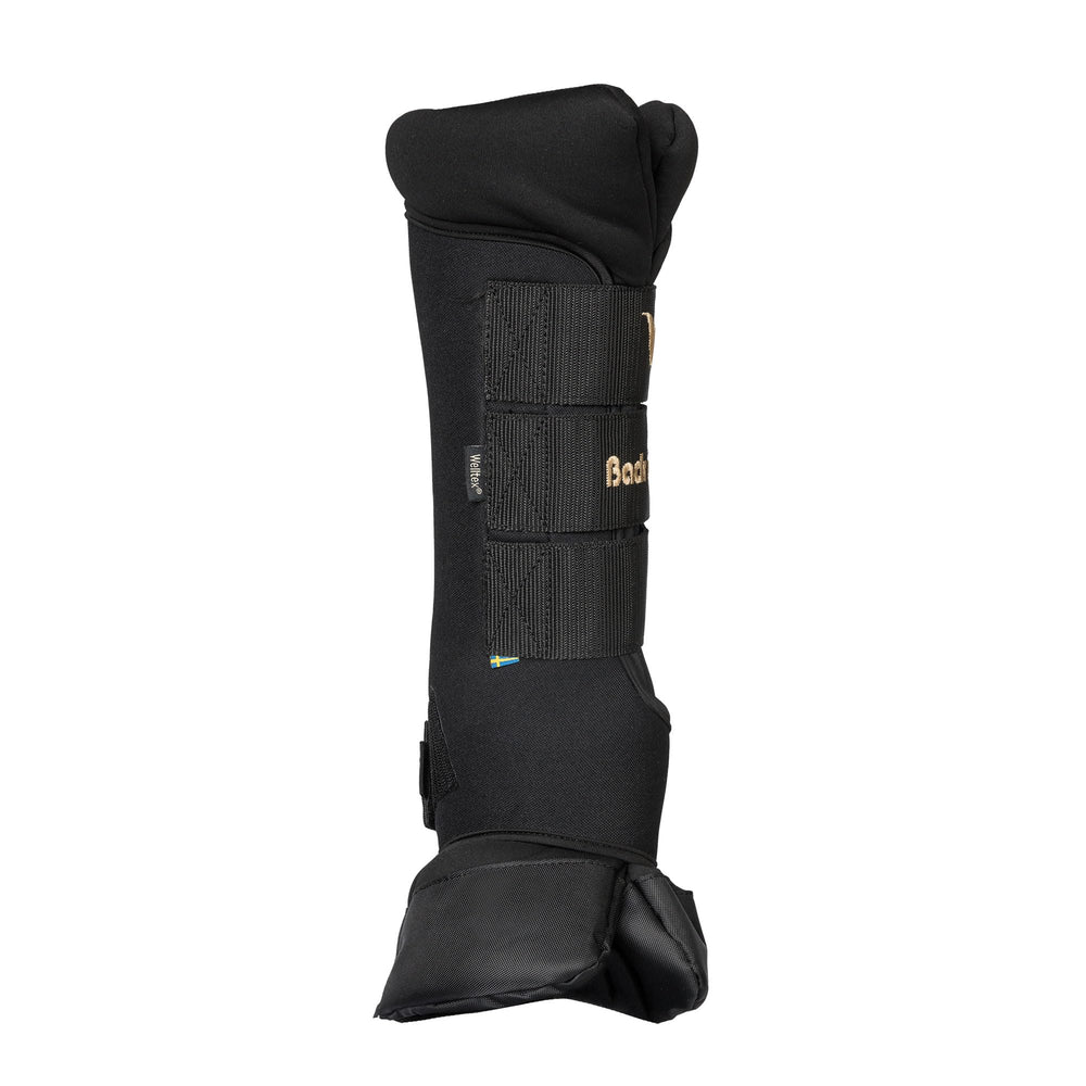 Back on Track Royal Quick Wraps Deluxe interior padding highlights Welltex integration for comfort.
