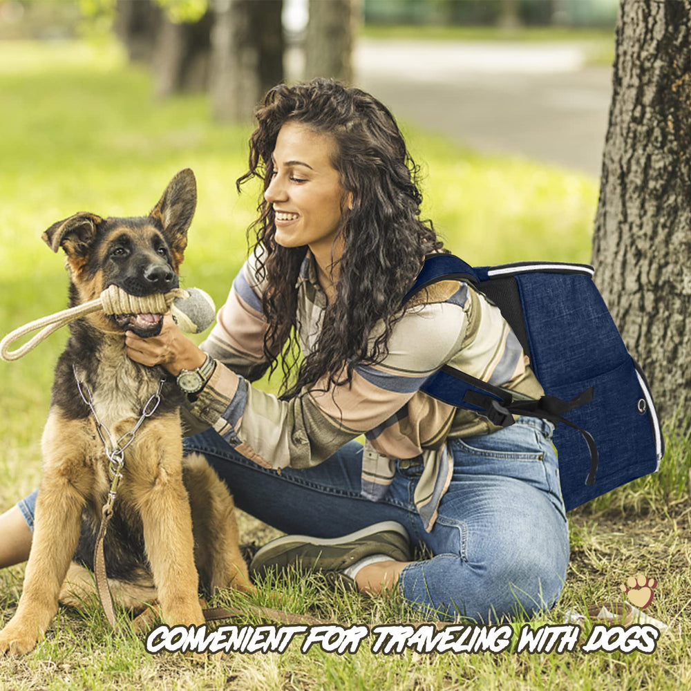 BAGLHER garbage bag dispenser top for easy cleanup during travel.