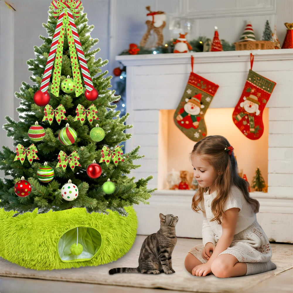Bailiyake machine washable cat tunnel simplifies cleanup after holiday play.