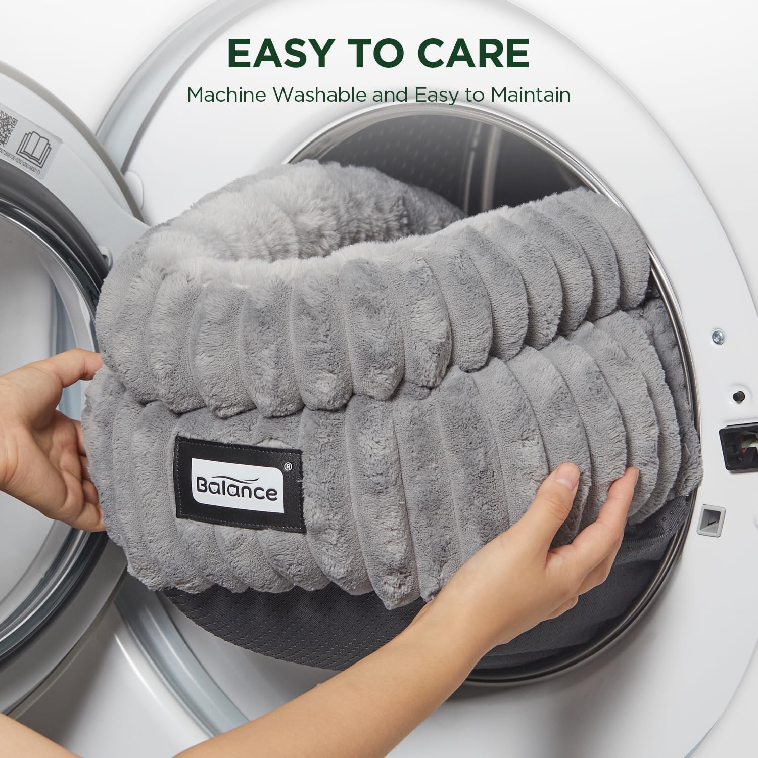 BALANCE cat bed for indoor cats; cozy resting spot for kittens and pets