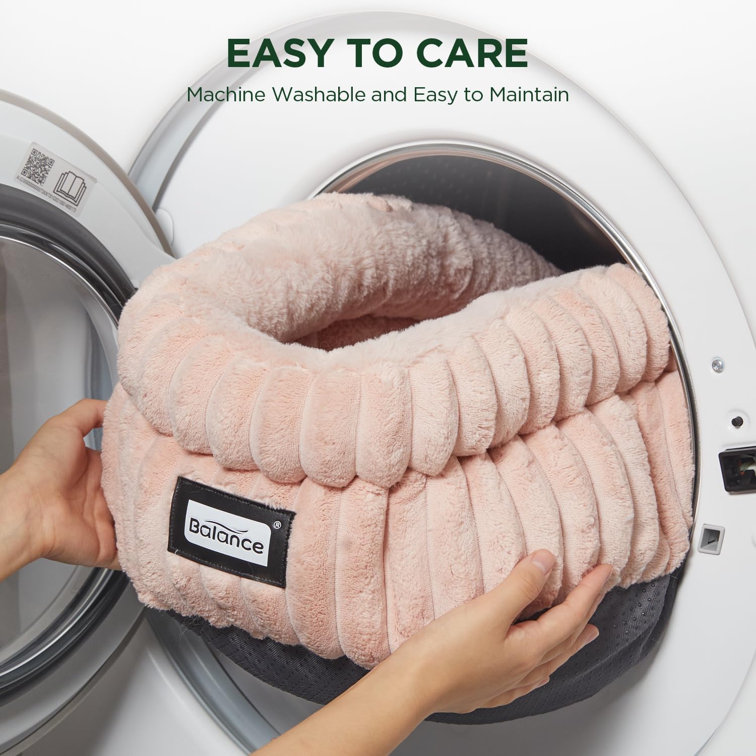 BALANCE cat bed ideal for kittens and puppies as a secure cozy retreat
