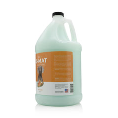Bark2Basics D-Mat label close-up highlights natural ingredients and pH balance