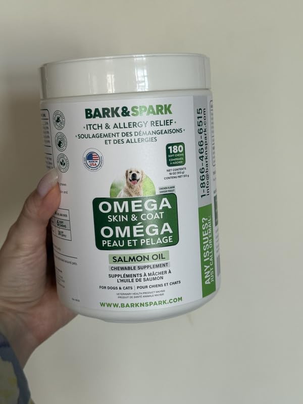 BARK&SPARK Omega 3 360 treats count visible on package