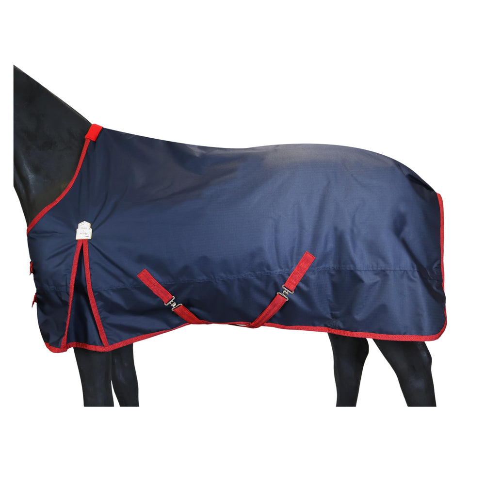 BARN & STABLE 600D front view shows durable outer shell for winter protection.