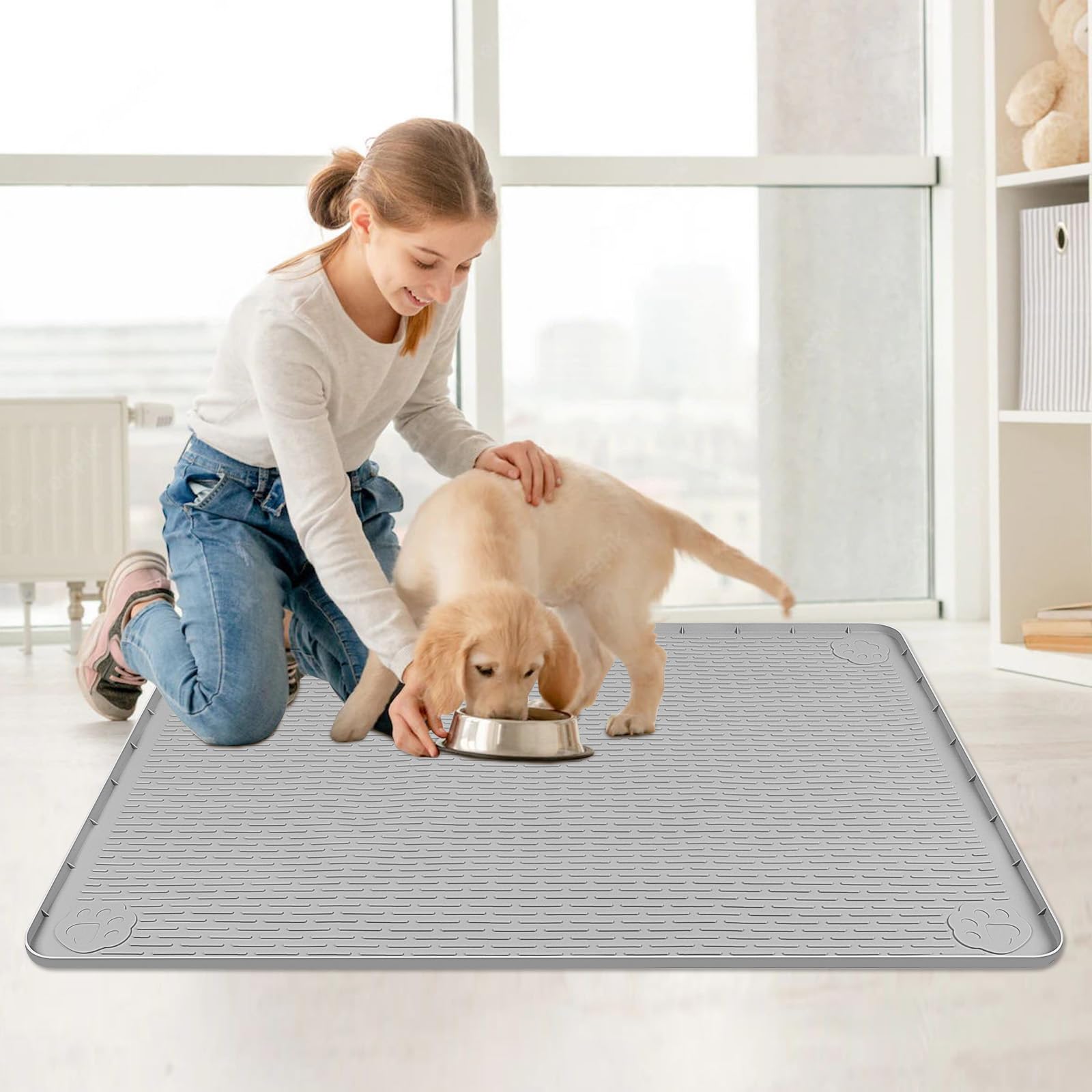 Bartuke grey pet mat suits all pets and blends with home decor.