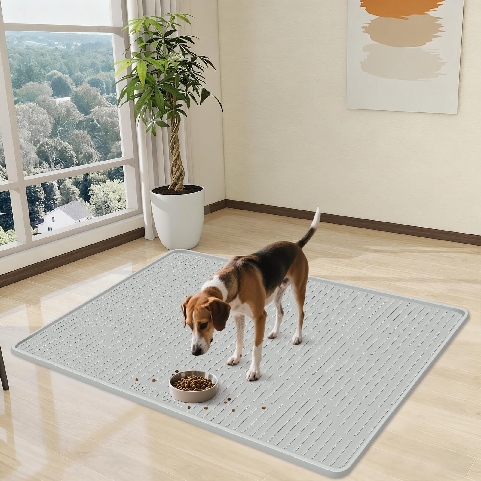 Bartuke mat used at home and on the go for convenient feeding.