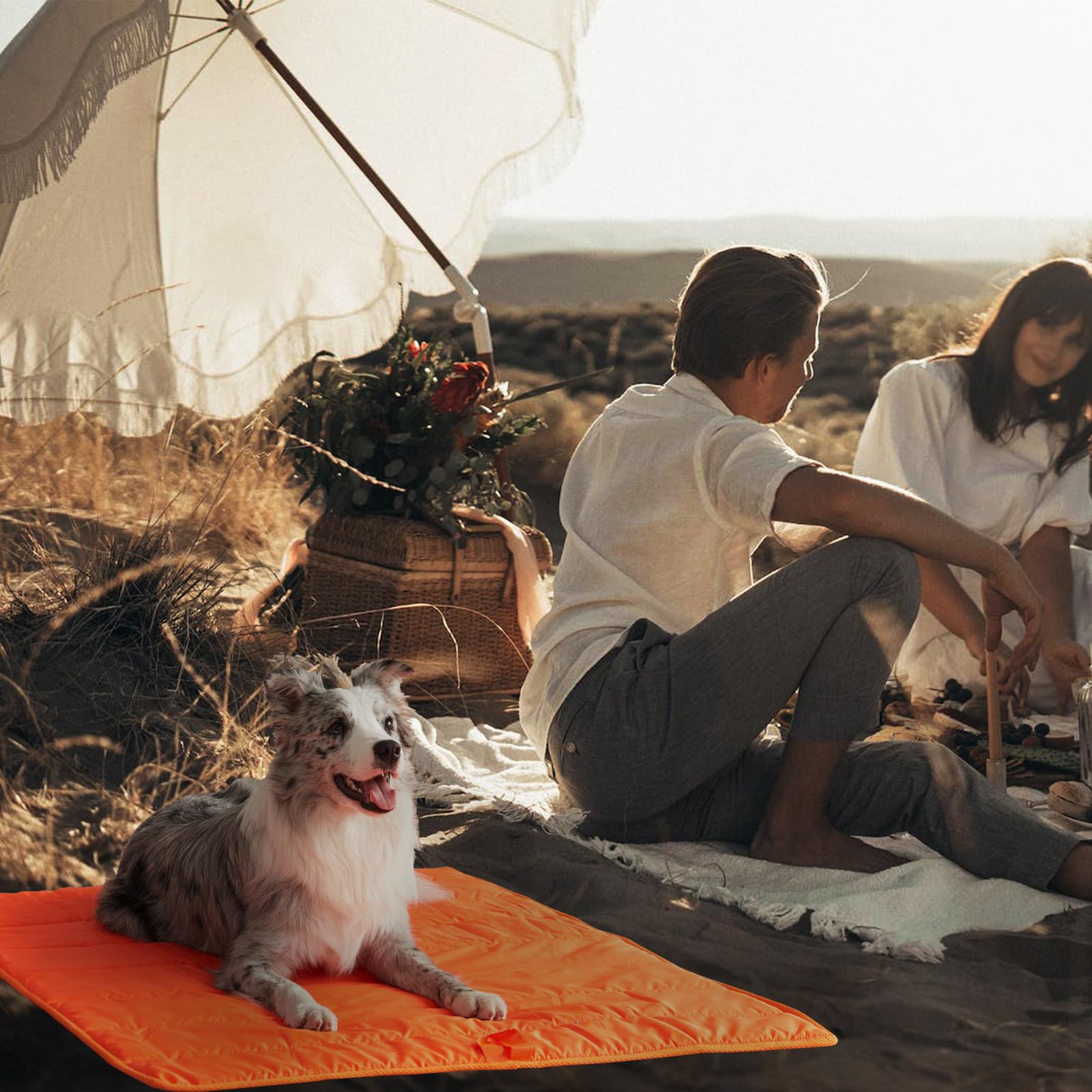 BDEUS thick cotton padding provides a soft, comfortable sleeping surface.