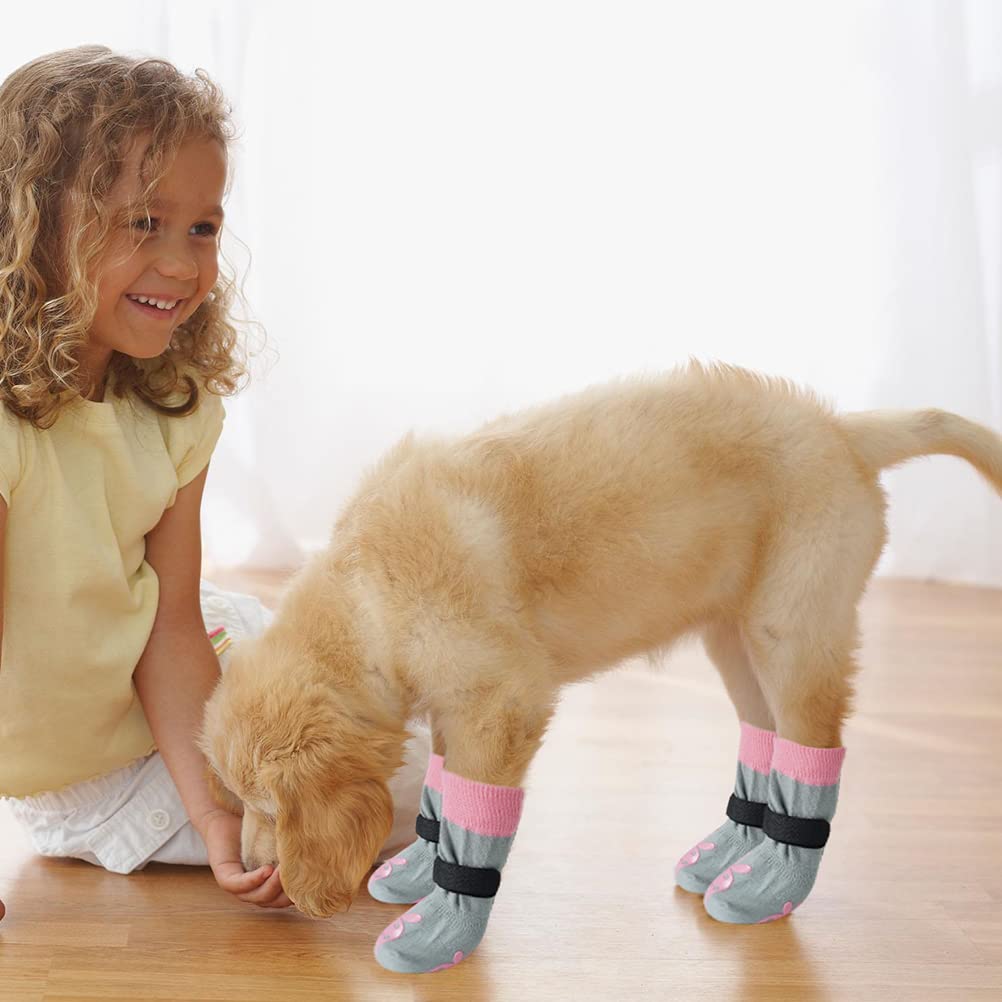 BEAUTYZOO adjustable detachable belt keeps socks secure during play.